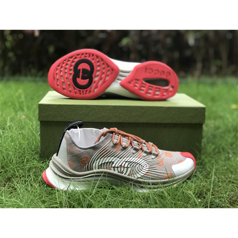 G*u*i run sneakers grey and orange