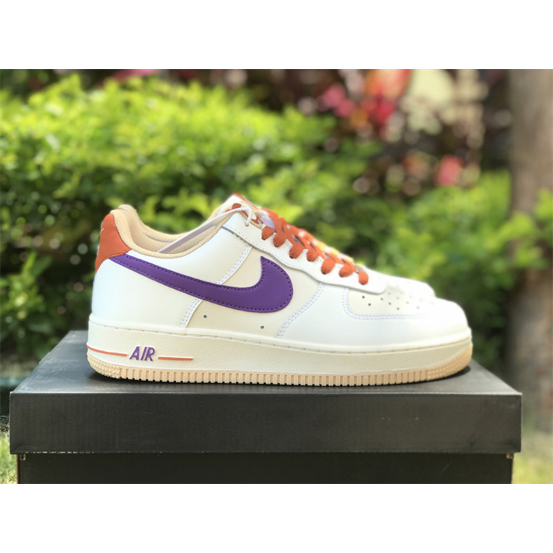 Nike Air Force 1’07 LV8″Milk White/Purple/Dark Orange