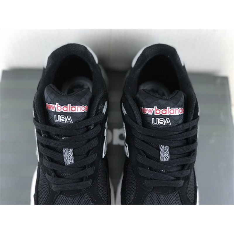 New Balance 990 V3 Kith Black