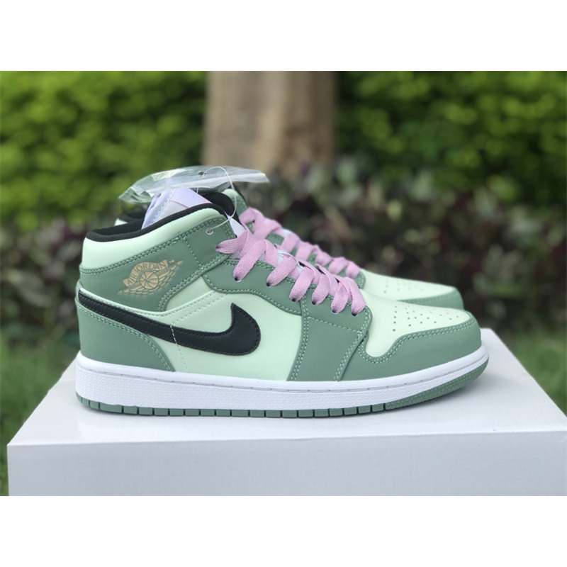 Air Jordan 1 Mid Dutch Green