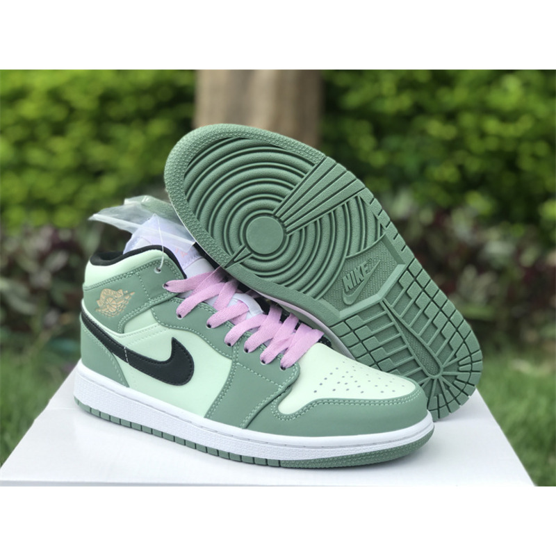 Air Jordan 1 Mid Dutch Green