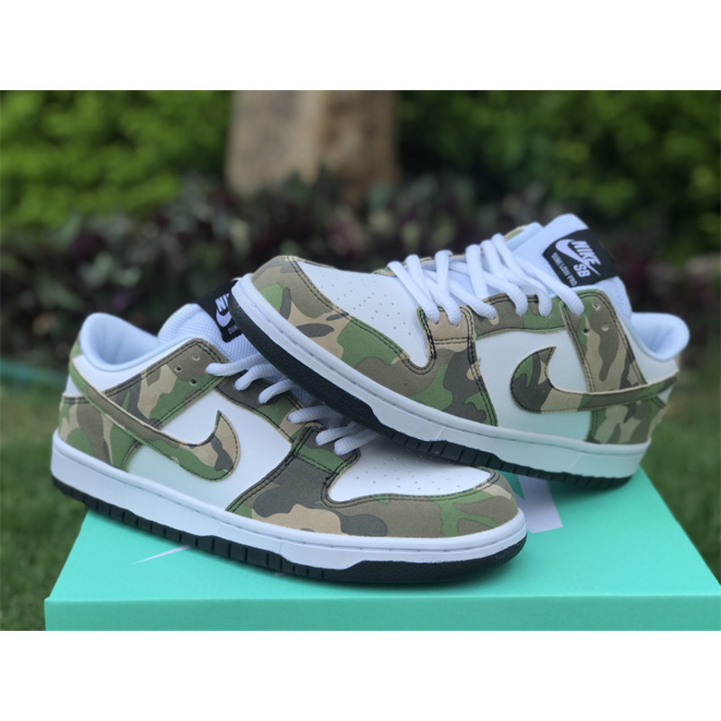 Nike SB Dunk Low Camo Legion Green 854866-331