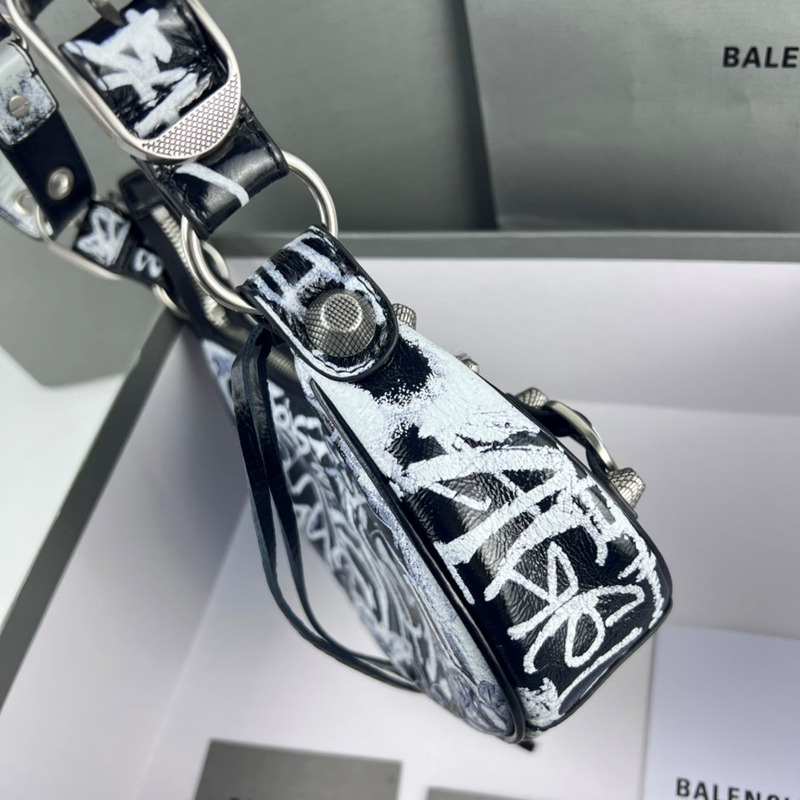 Ba*len*cia*ga le cagole shoulder bag in black and white graffiti printed arena lambskin