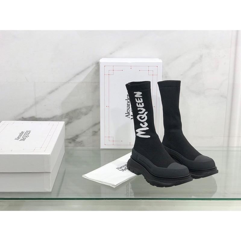 Alexander Mcqueen Graffiti Knitted Tread Slick Boots All Black