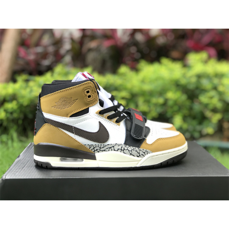 Jordan AJ Legacy 312 Rookie of the Year Shoes Sneakers in Yellow