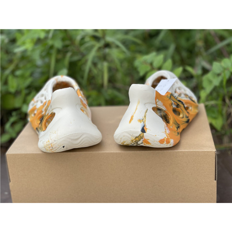 Ad*s originals yeezy foam runner beige orange black