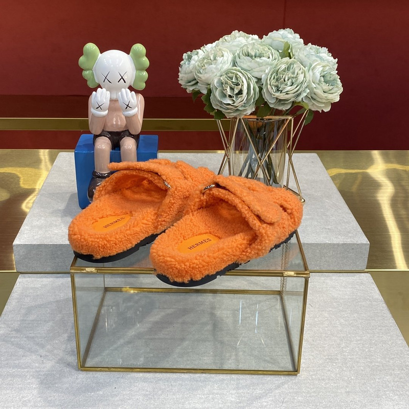 H**mes chypre shearling sandal orange