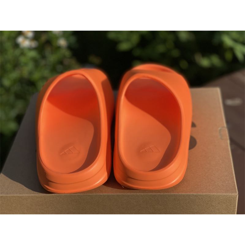 Ad*s yeezy slides enflame orange