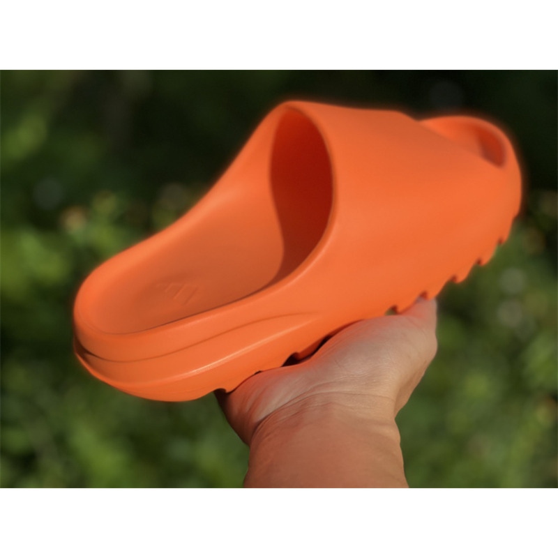 Ad*s yeezy slides enflame orange