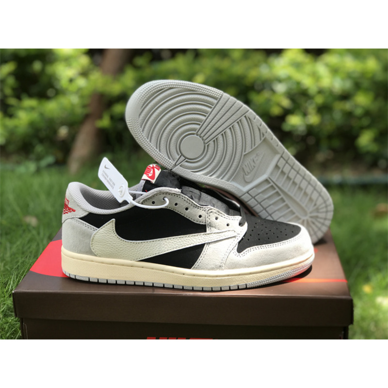 Jordan 1 Low Reverse Mocha Travis Scott