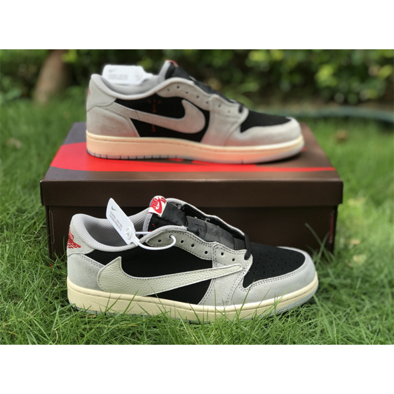 Jordan 1 Low Reverse Mocha Travis Scott