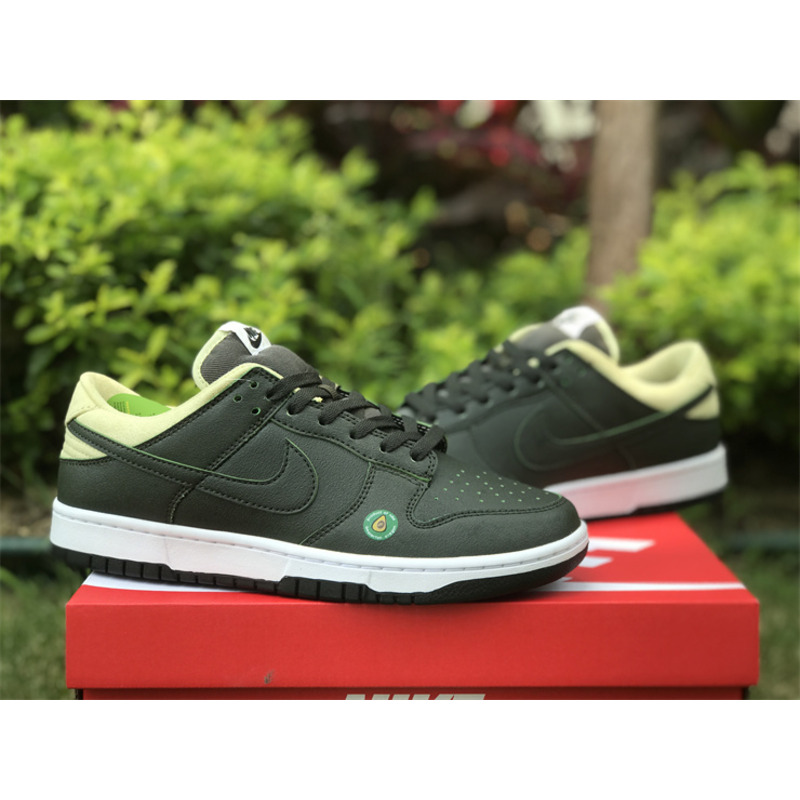 Nike Dunk Low Avocado Sneakers Olive Green