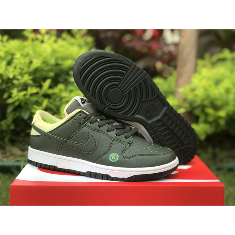 Nike Dunk Low Avocado Sneakers Olive Green