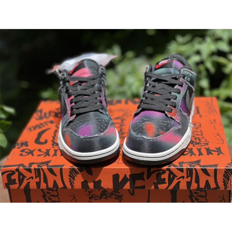 Nike Dunk Low Graffiti Sneakers