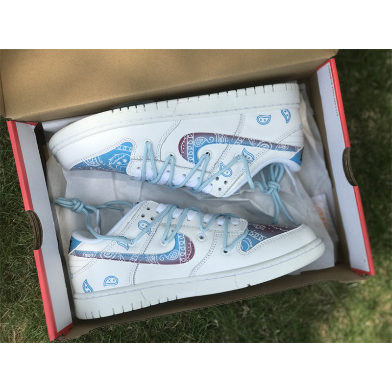 Nike Dunk Low Retro Cashew Flower in white& Blue