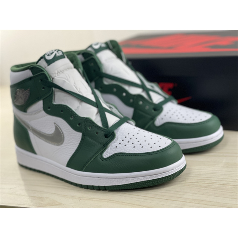 Air Jordan 1 OG Gorge Green