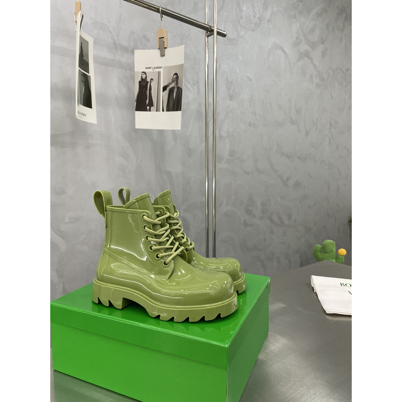 Bo*te*ga ve*ne*ta rubber lace-up boots green