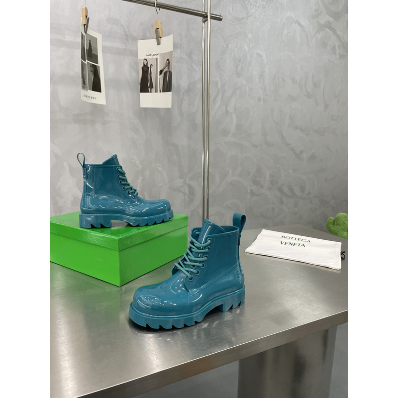 Bo*te*ga ve*ne*ta rubber lace-up boots turquoise