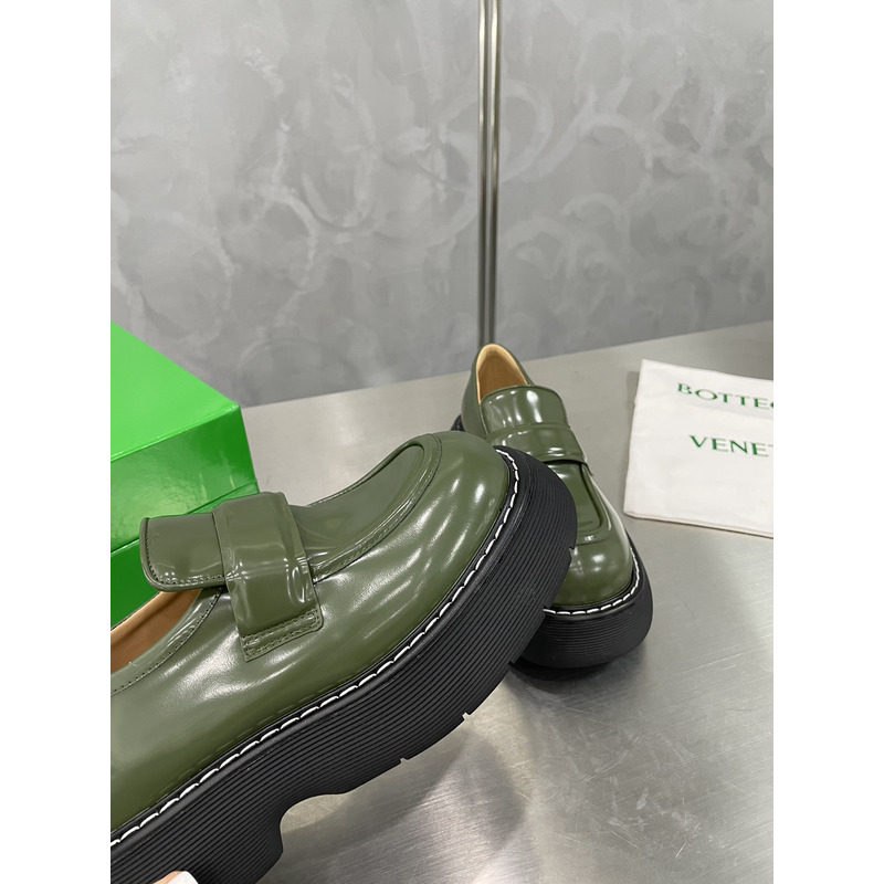 Bo*te*ga ve*ne*ta the bounce loafer  green