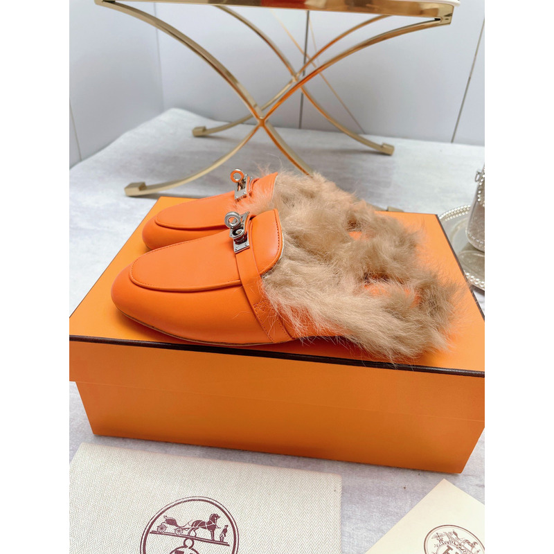 H**mes fur loafers orange