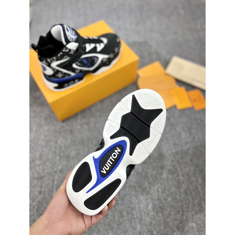 l**is V*t*n trainer 2 sneakers