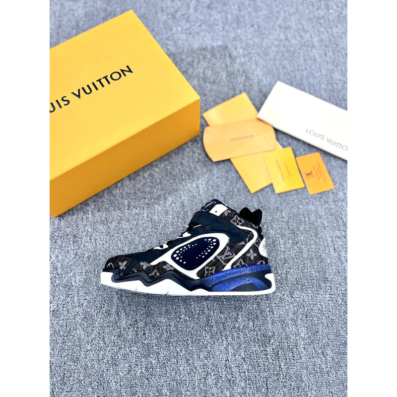 l**is V*t*n trainer 2 sneakers