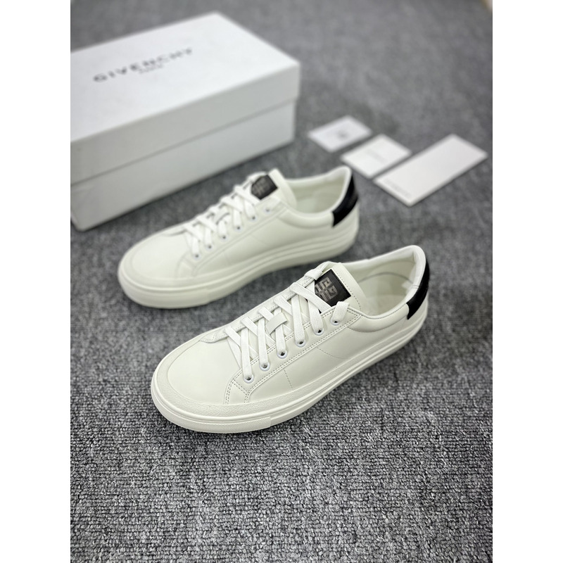 Givenchy Leather Men''s Sneaker