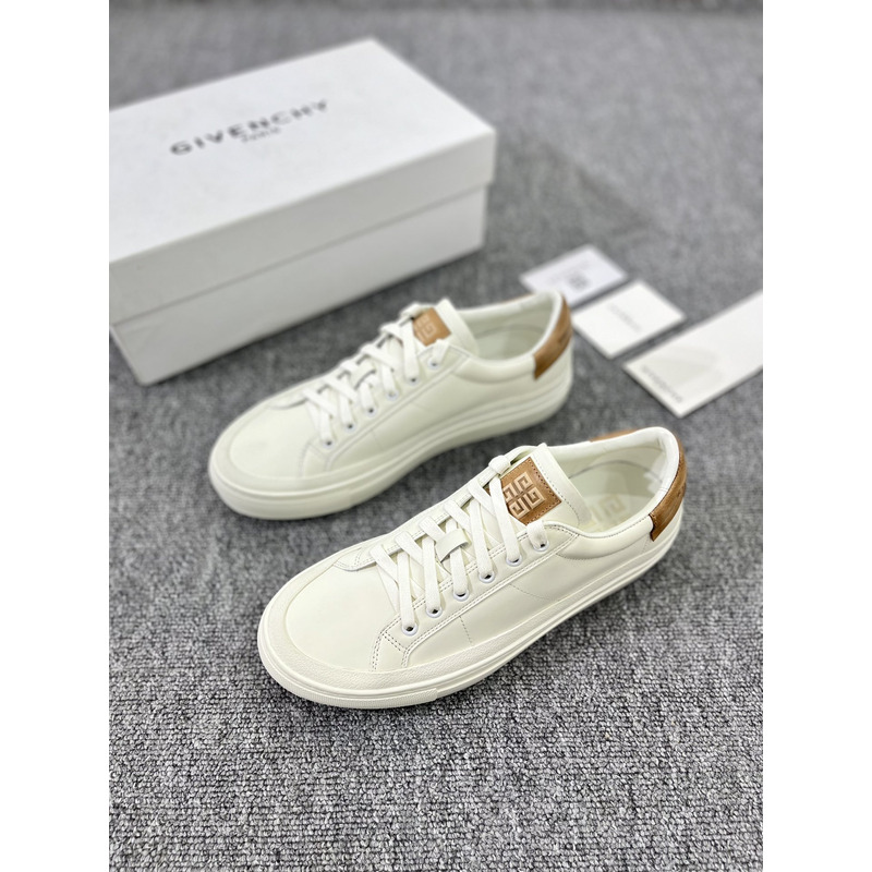 Givenchy Leather Men''s Sneaker