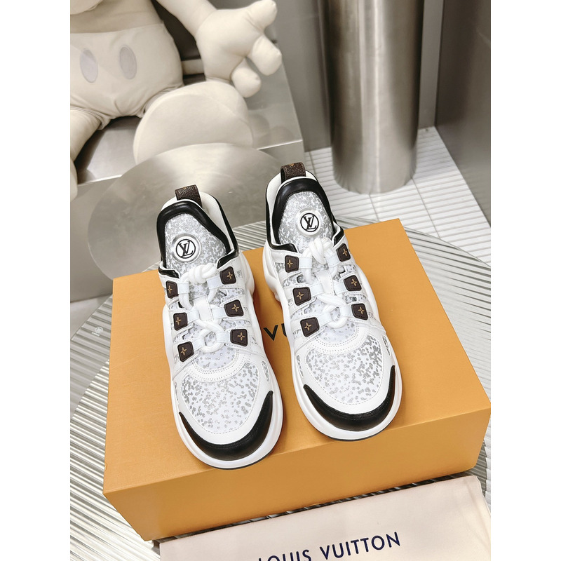 l**is V*t*n lv archlight trainers white/grey