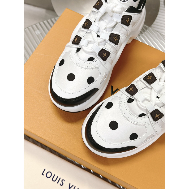 l**is V*t*n lv archlight trainers white