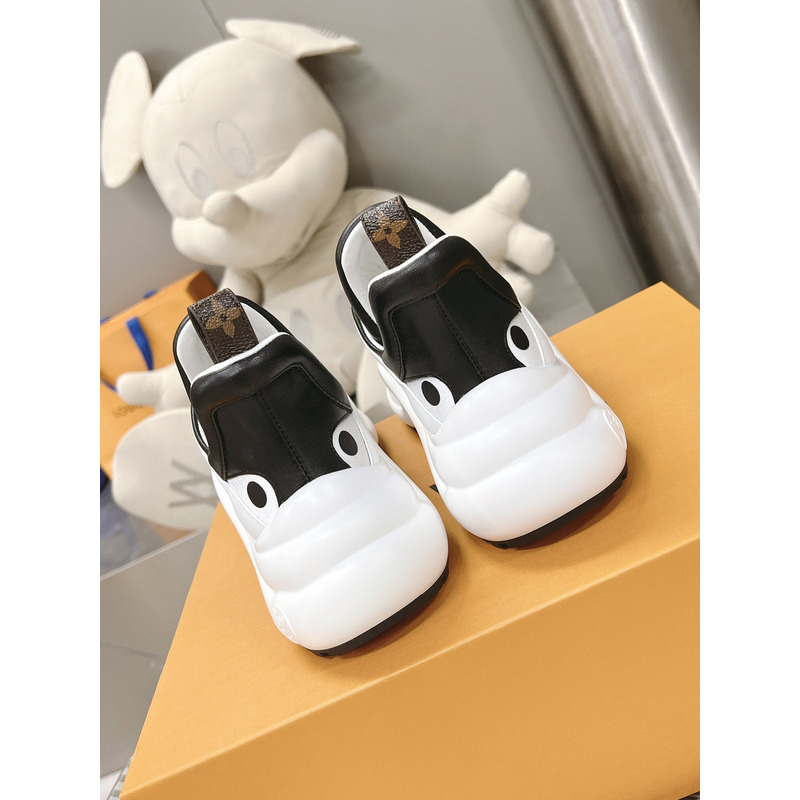 l**is V*t*n lv archlight trainers white