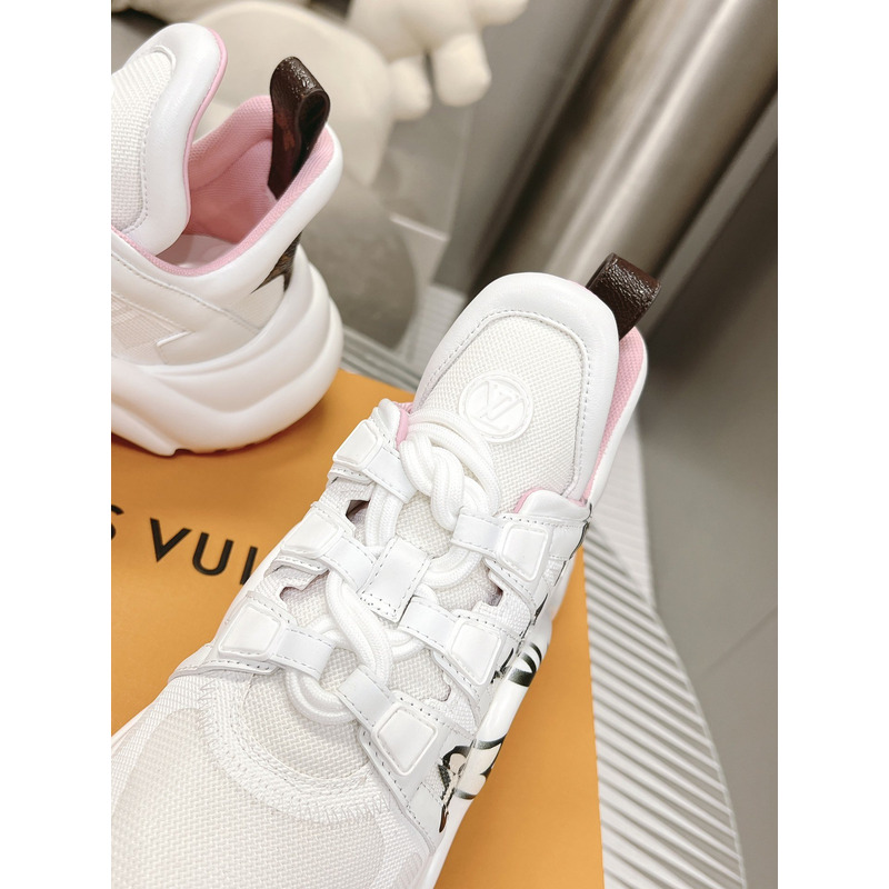 l**is V*t*n lv archlight trainers white signature monogram