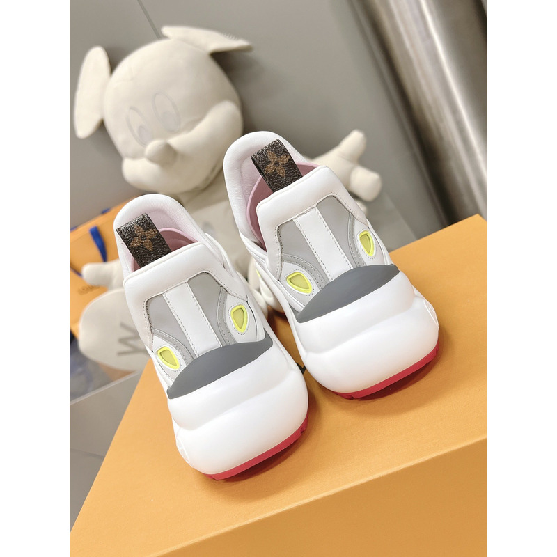 l**is V*t*n lv archlight trainers white/light pink