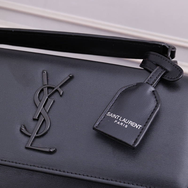 Saint Laurent Sunset Chain Bag in Smooth Leather Medium