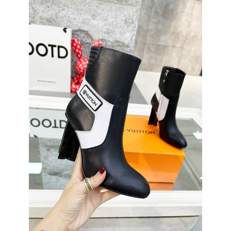 l**is V*t*n silhouette ankle boot black