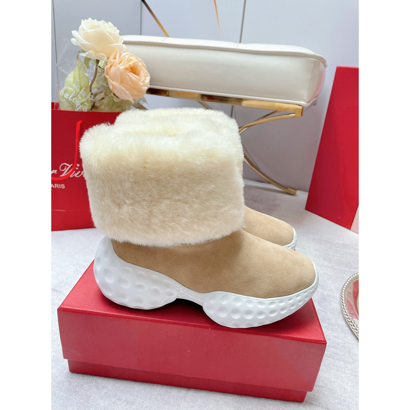 Roger Vivier Run Light Fur Ankle Boots in Suede