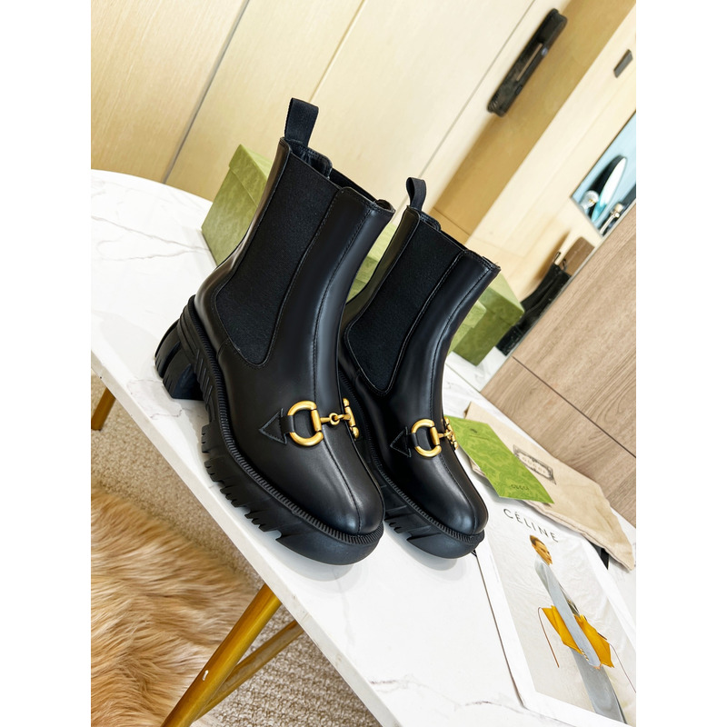 G*u*i leather horsebit boots black