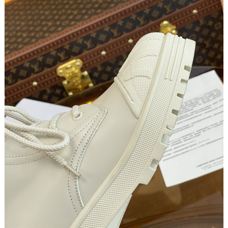 D*or d-major ankle boot white