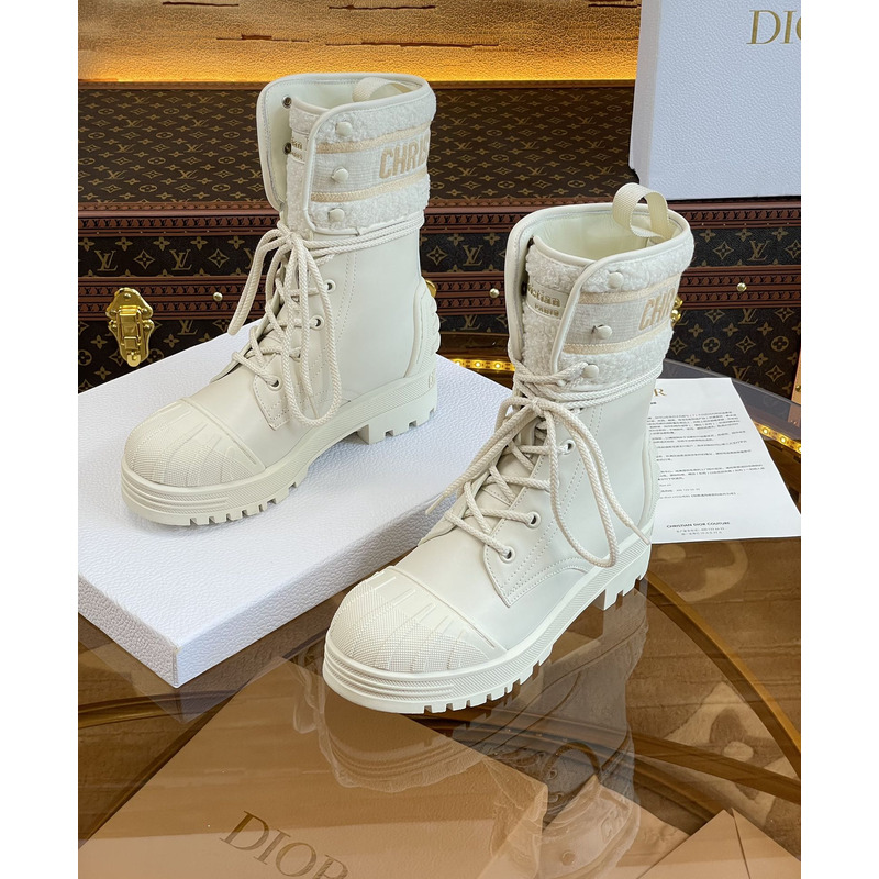 D*or d-major ankle boot white