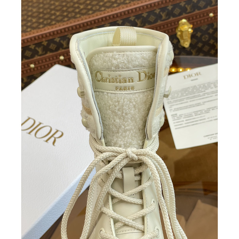 D*or d-major ankle boot white