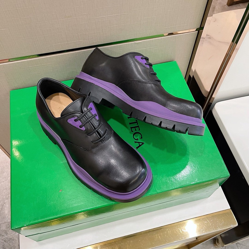 Bo*te*ga ve*ne*ta tire shoes black and purple