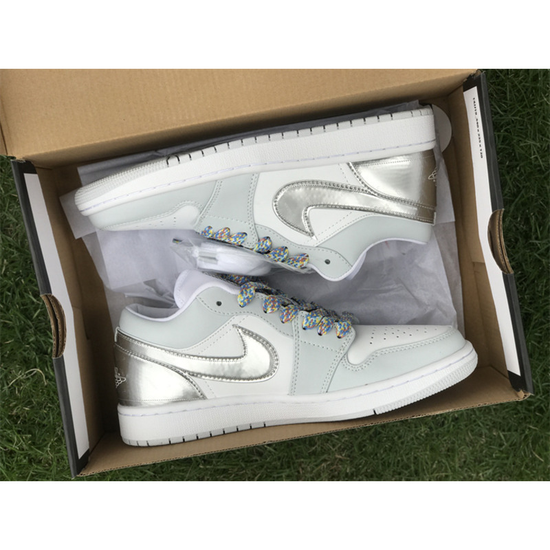 Jordan Jordan 1 Low SE Tear Away Silver