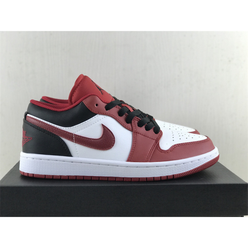 Jordan Air Jordan 1 Low “Chicago Bulls” in Red