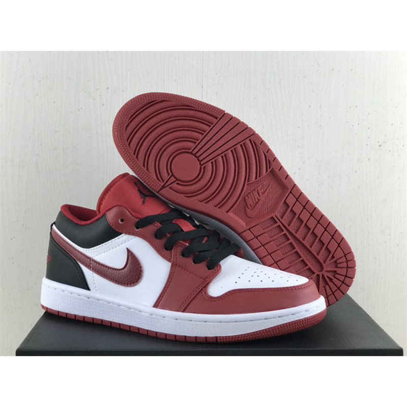 Jordan Air Jordan 1 Low “Chicago Bulls” in Red