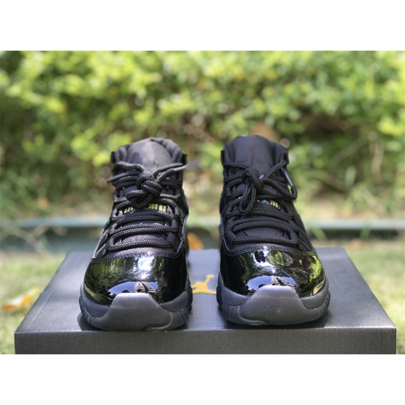 Jordan11 Retro “Gamma Blue”