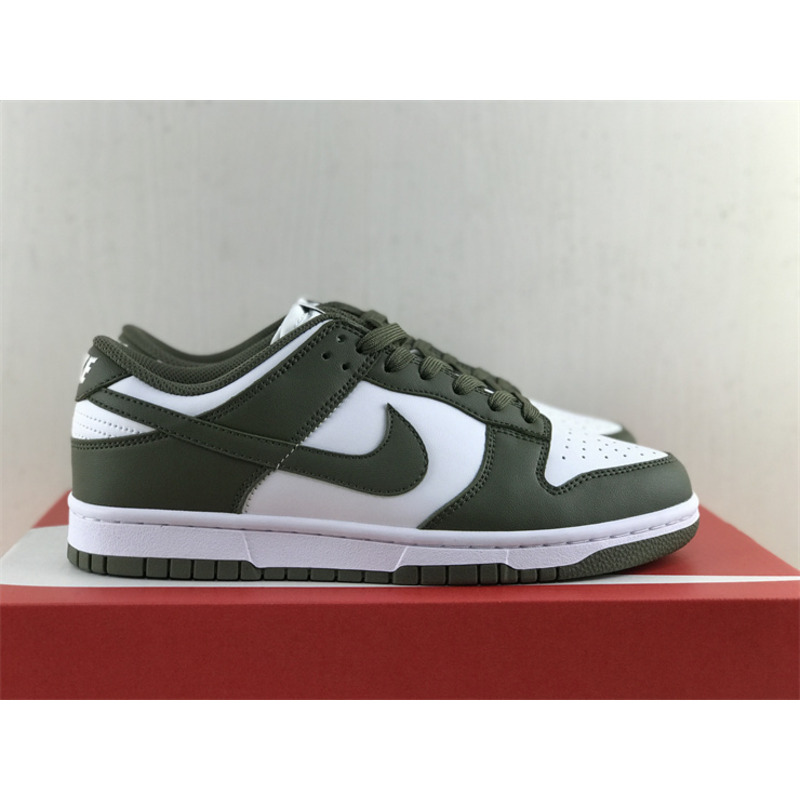 Nike Dunk Low"Medium Olive"