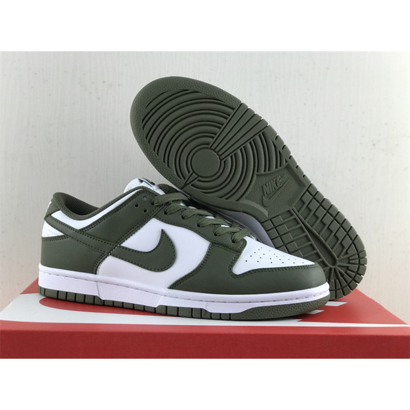 Nike Dunk Low"Medium Olive"