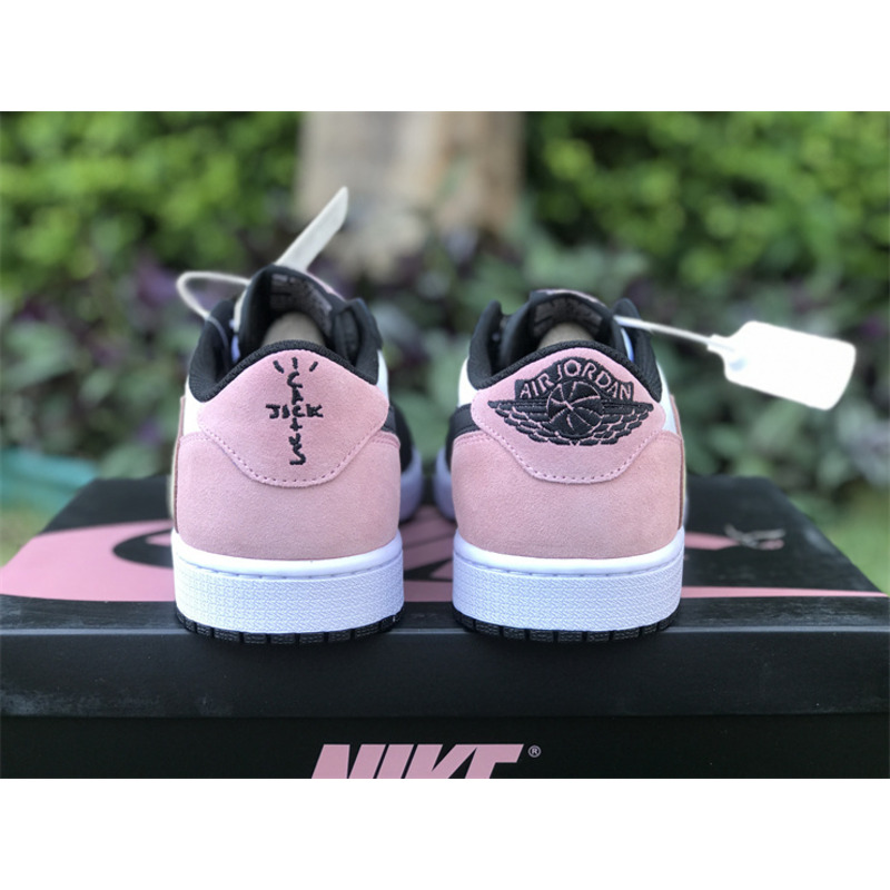 Jordan Low OG x Travis Scott Reverse Mocha in Pink