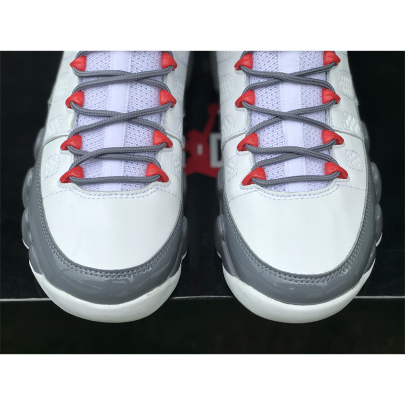 Jordan Air Jordan 9 "Fire Red"