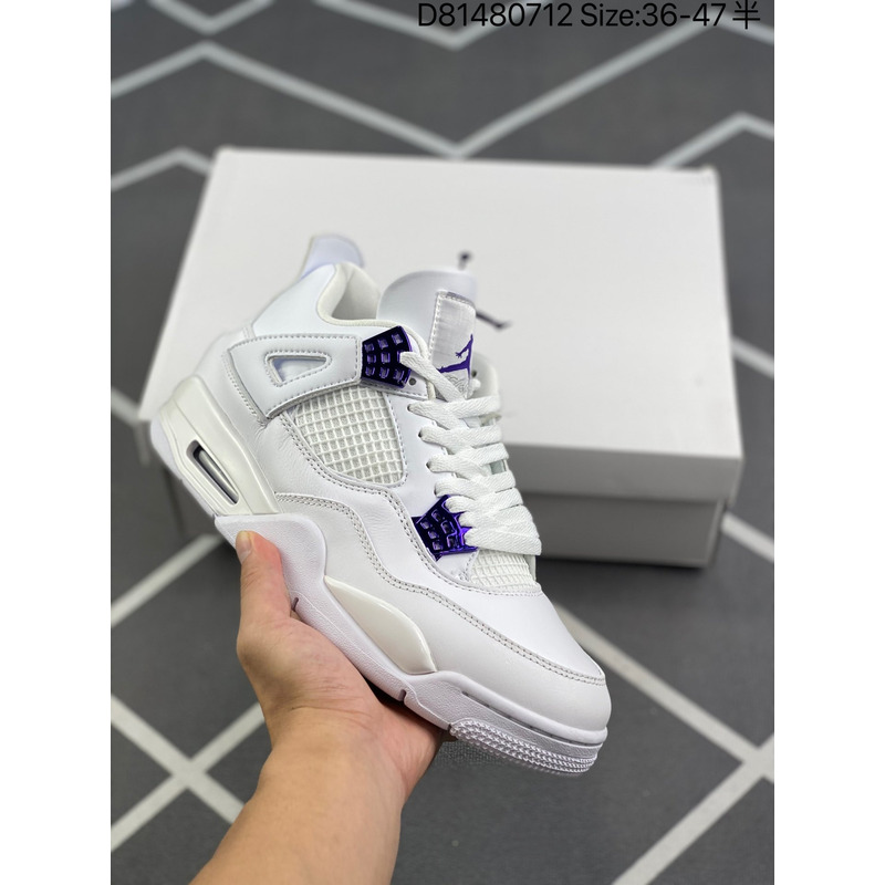 Air Jordan 4 Retro